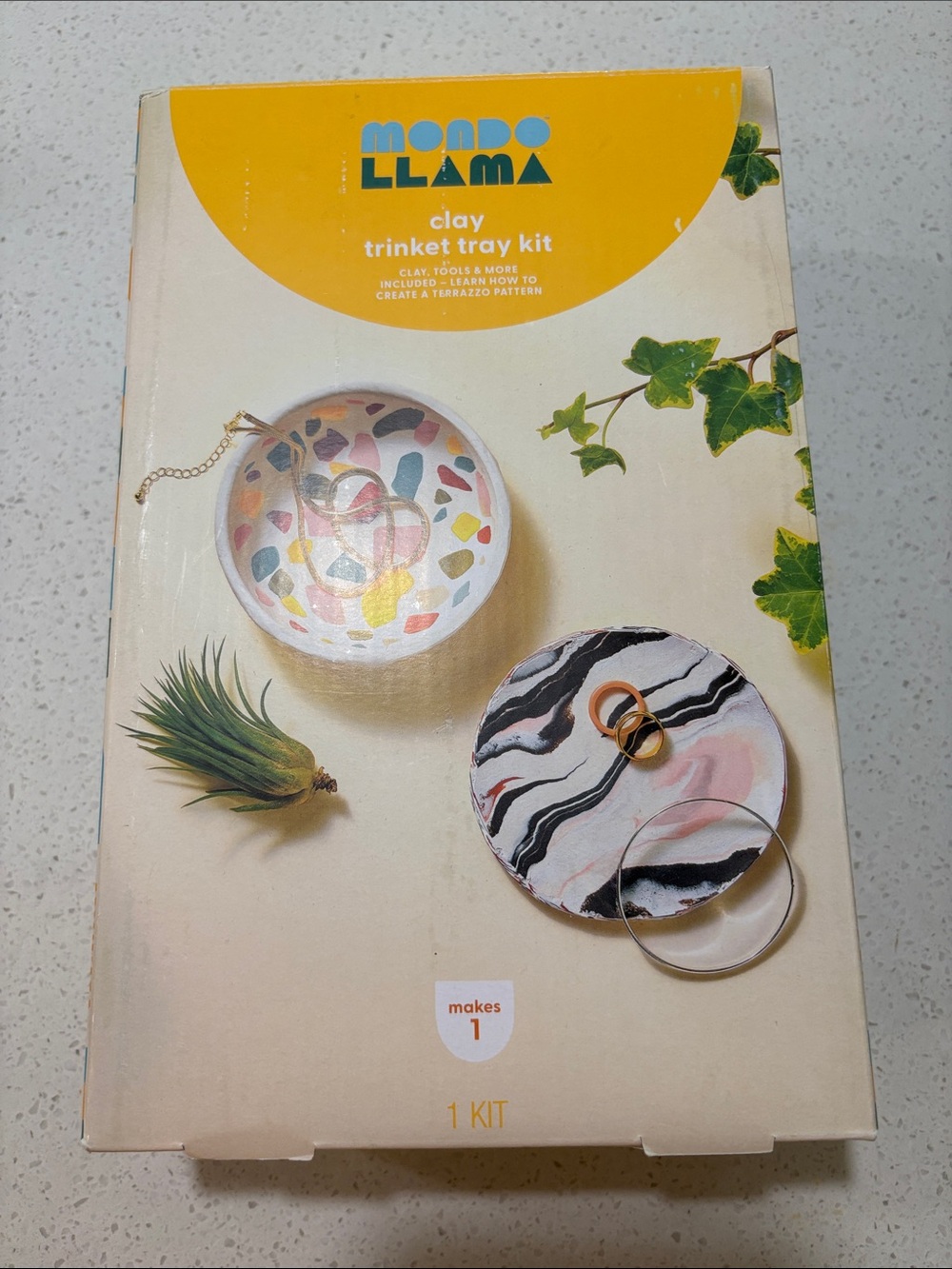 Mondo Llama Pink and Multicolor Clay Trinket Tray Kit